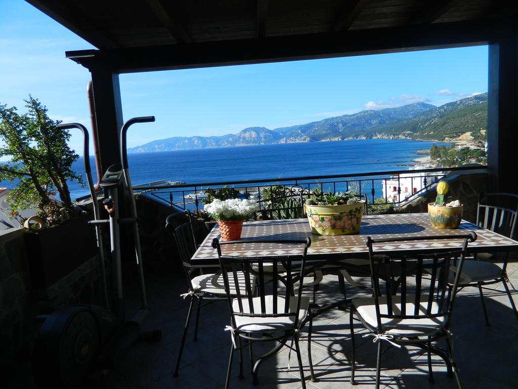 Appartamento Picasso Cala Gonone Phòng bức ảnh